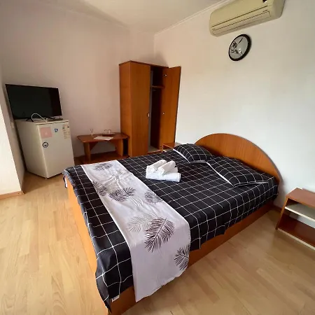 Hotel Casa Daniela 3*