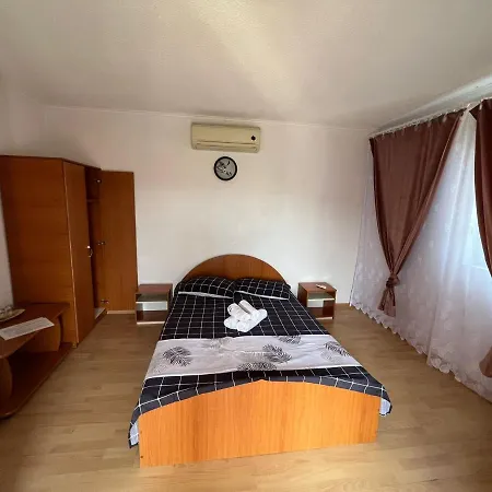 Casa Daniela Guest house *
